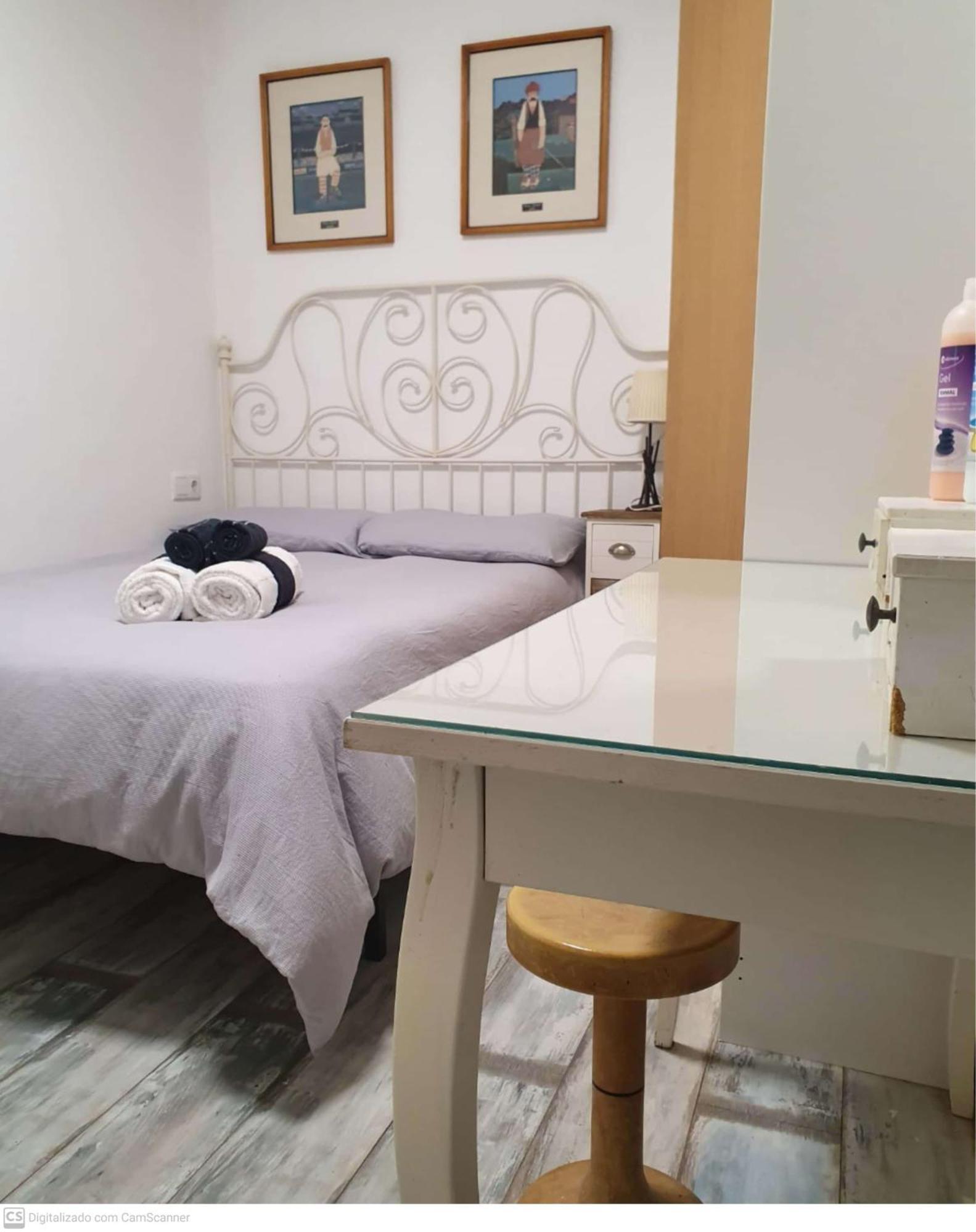 Studio Or With Private Bathroom Or With Shared Bathroom * Barcellona