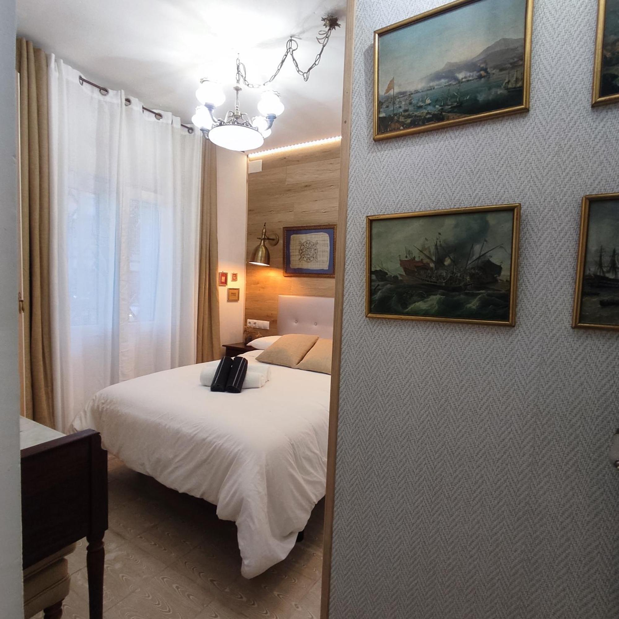 Studio Or With Private Bathroom Or With Shared Bathroom * Barcellona
