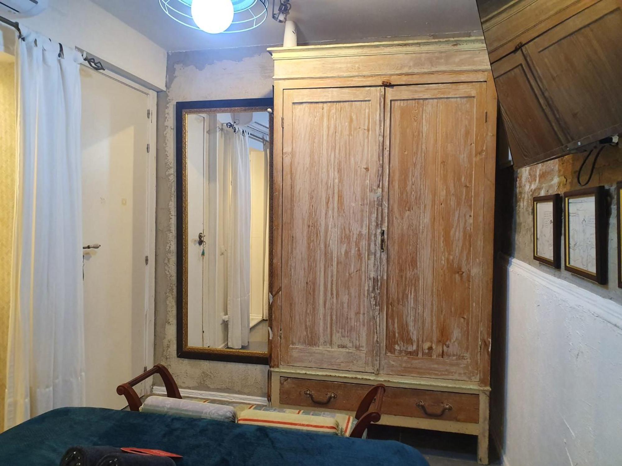 Studio Or With Private Bathroom Or With Shared Bathroom * Barcellona